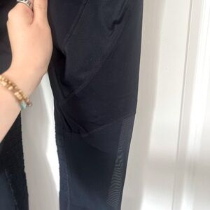 JoyLab Navy Athletic Leggings with Mesh and Textured Details